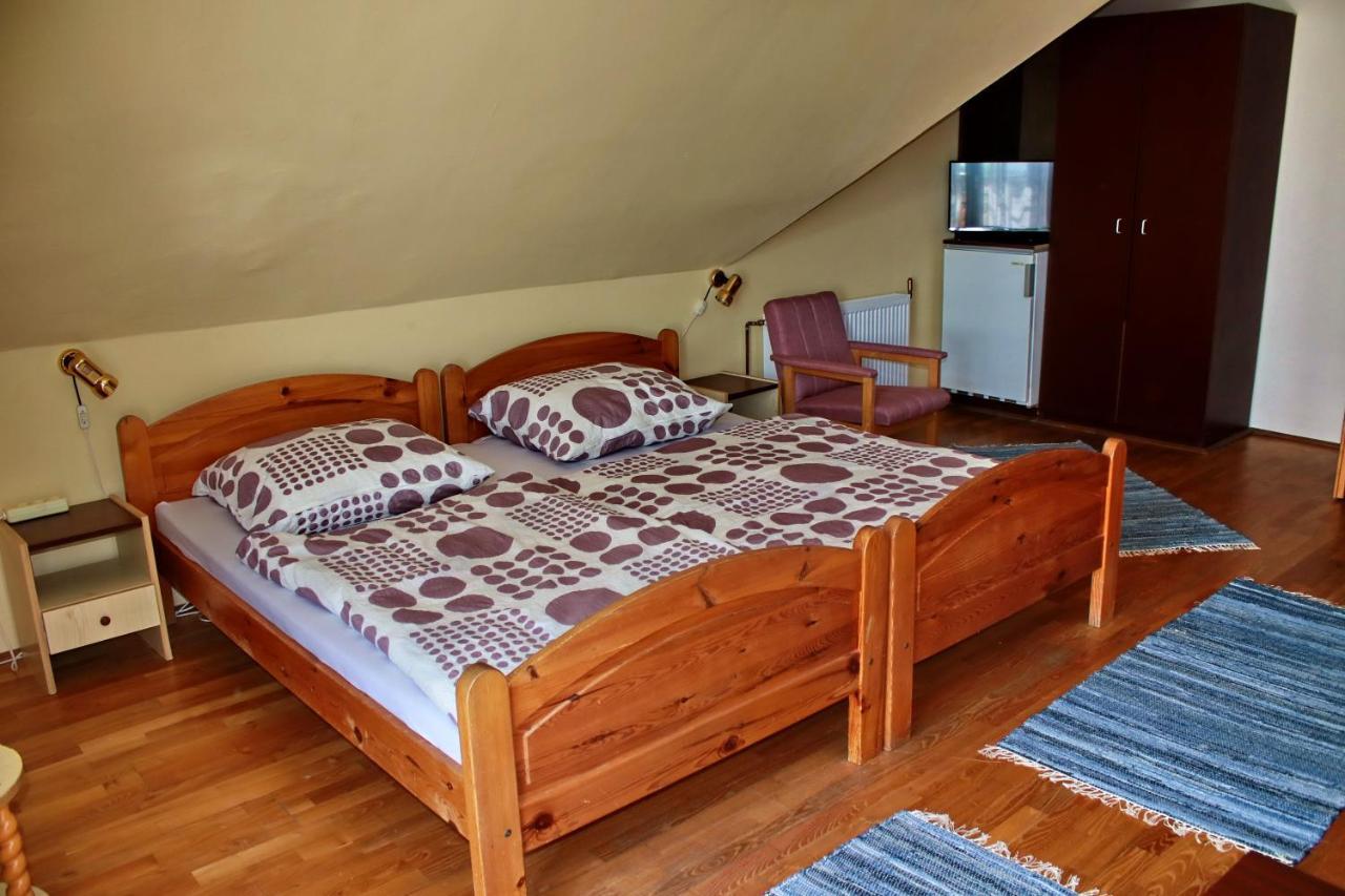 Pigal Panzio Bed & Breakfast Badacsonyörs Eksteriør bilde